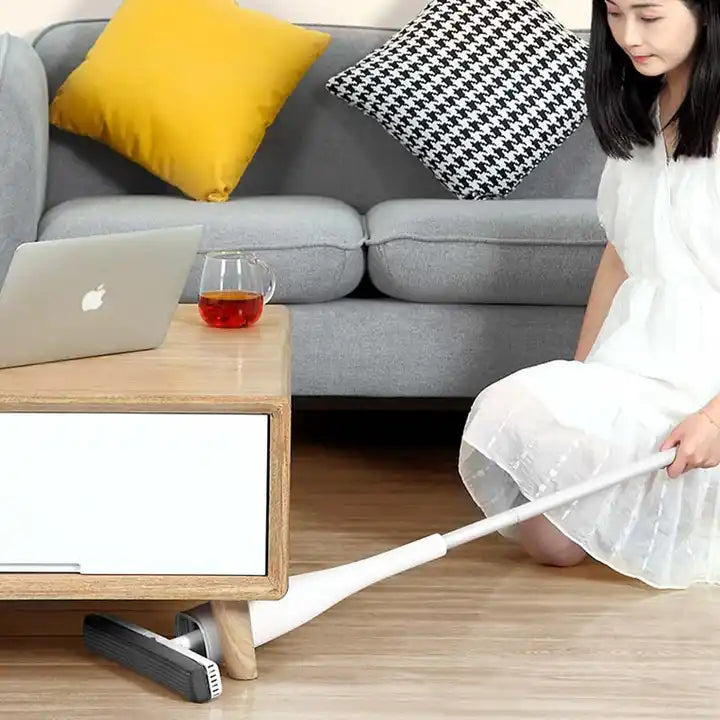 EasySqueeze™ Self-Squeeze Mop